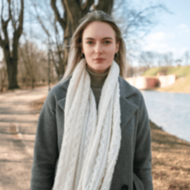 Lower quality similar photo ready to delete