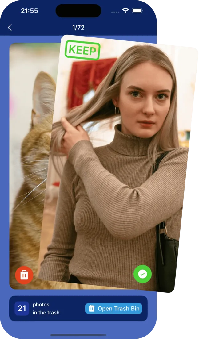 Cleana swipe cleaner showing a photo full screen with a KEEP stamp and a trash count of 21 photos
